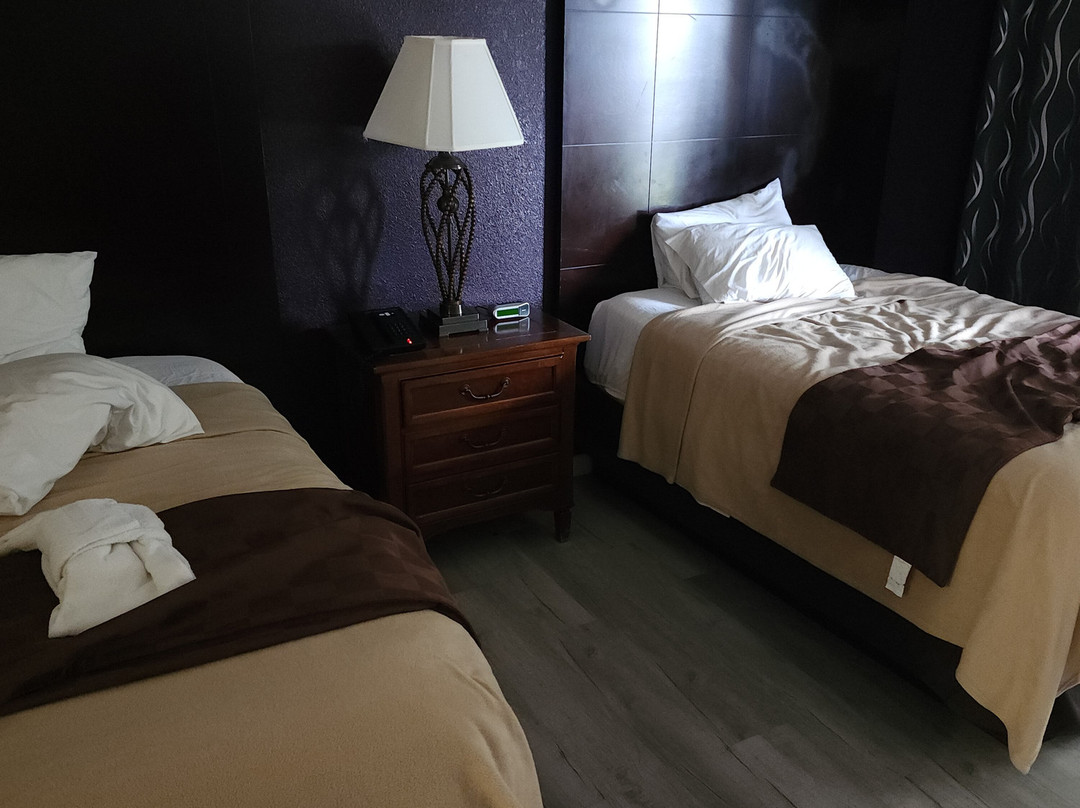 Heritage Park Inn主图