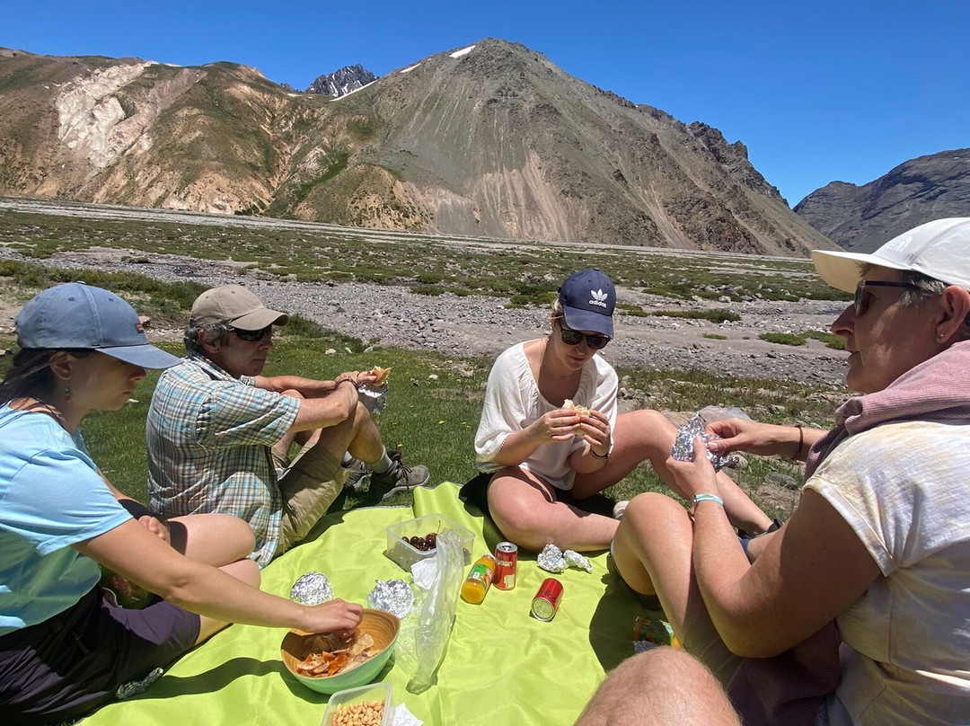 Andes Wind-圣地亚哥必去景点