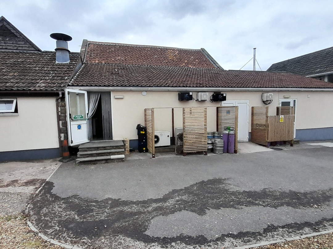 Mendip Spring Golf & Country Club主图