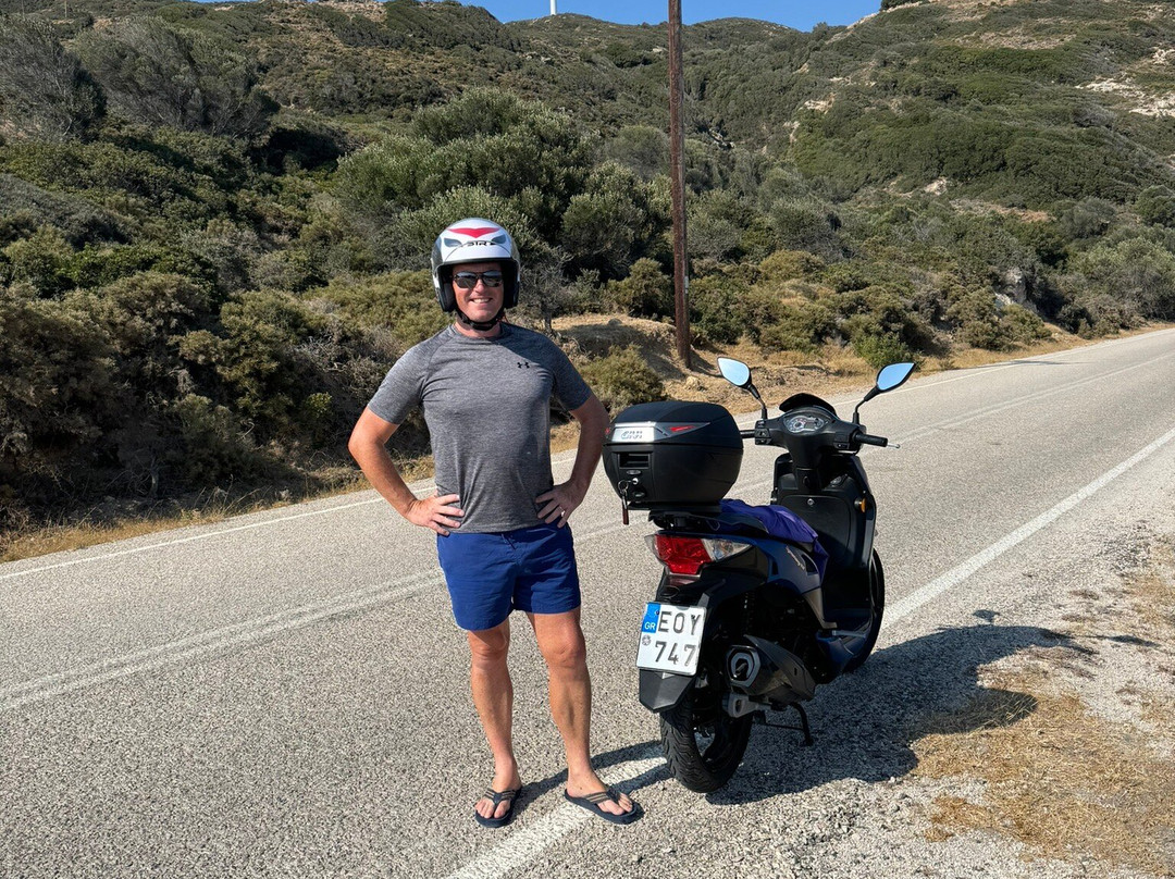 Kotsikas Moto-Adamas必去景点