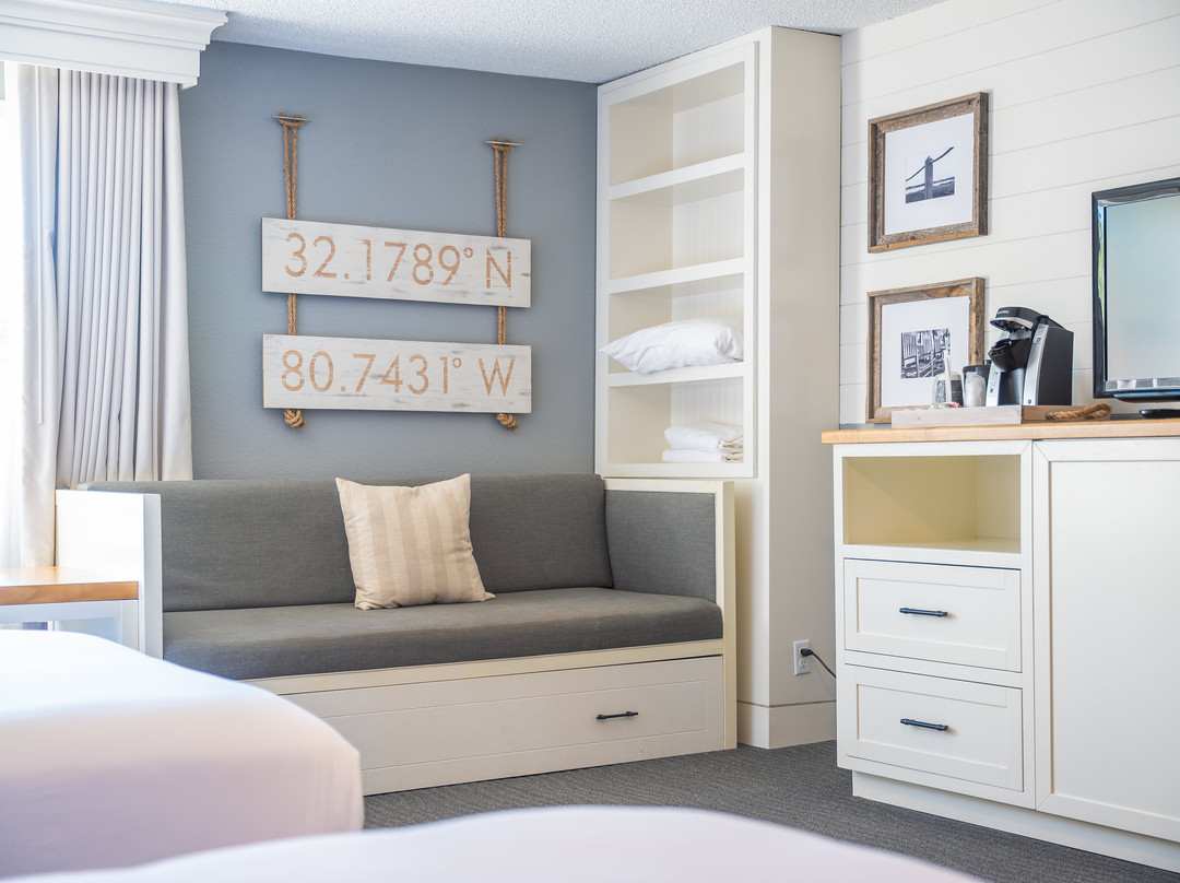 海滨别墅假日酒店及度假村主图