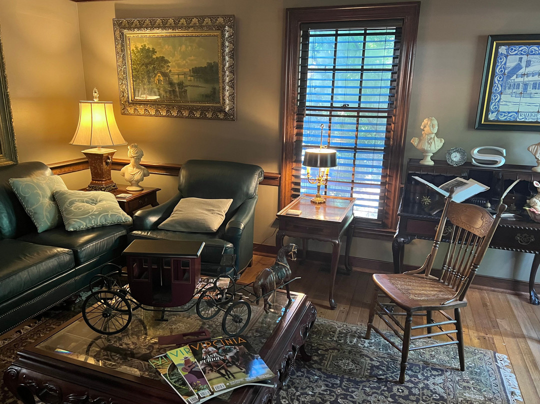 Williamsburg Sampler Bed and Breakfast主图