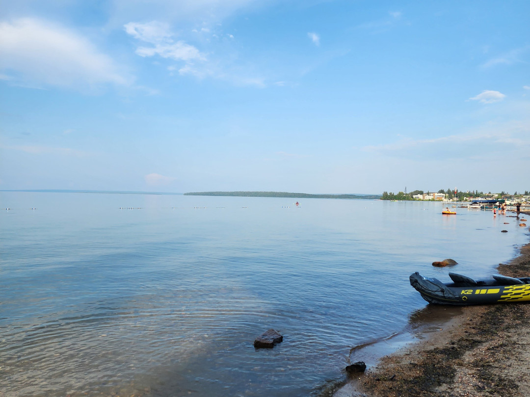 Evergreen Birch Lodge and Resort主图