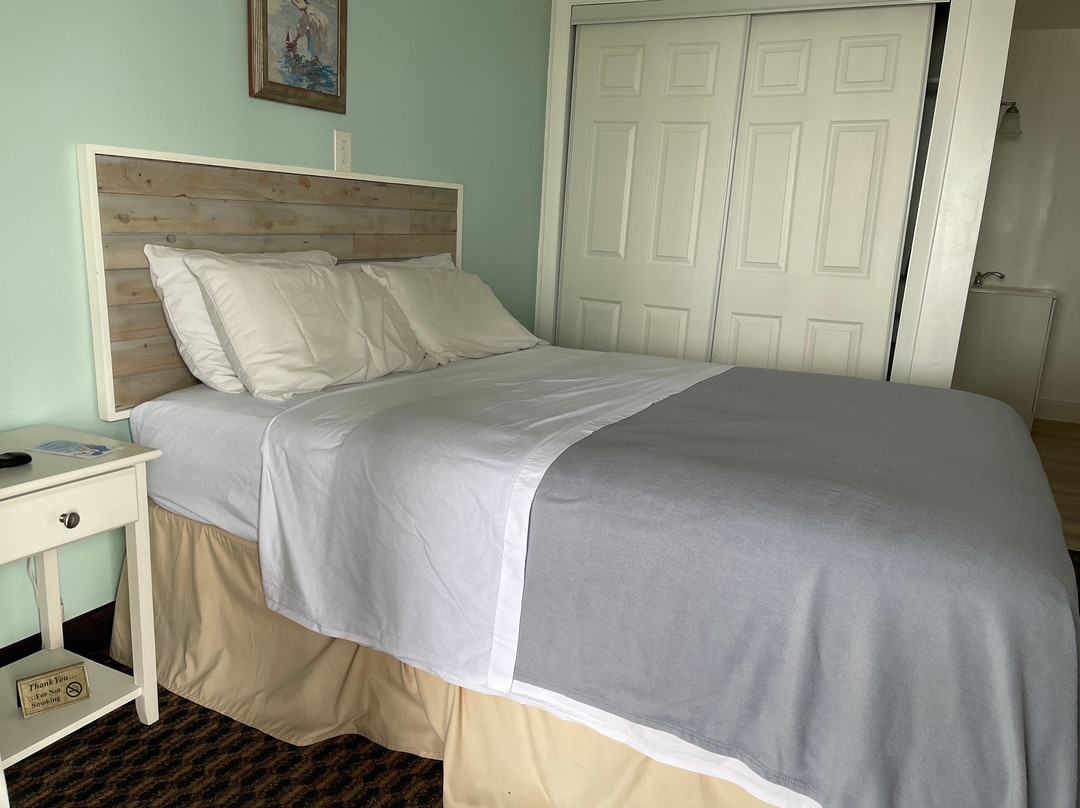 Sandcastle Beachfront Inn主图