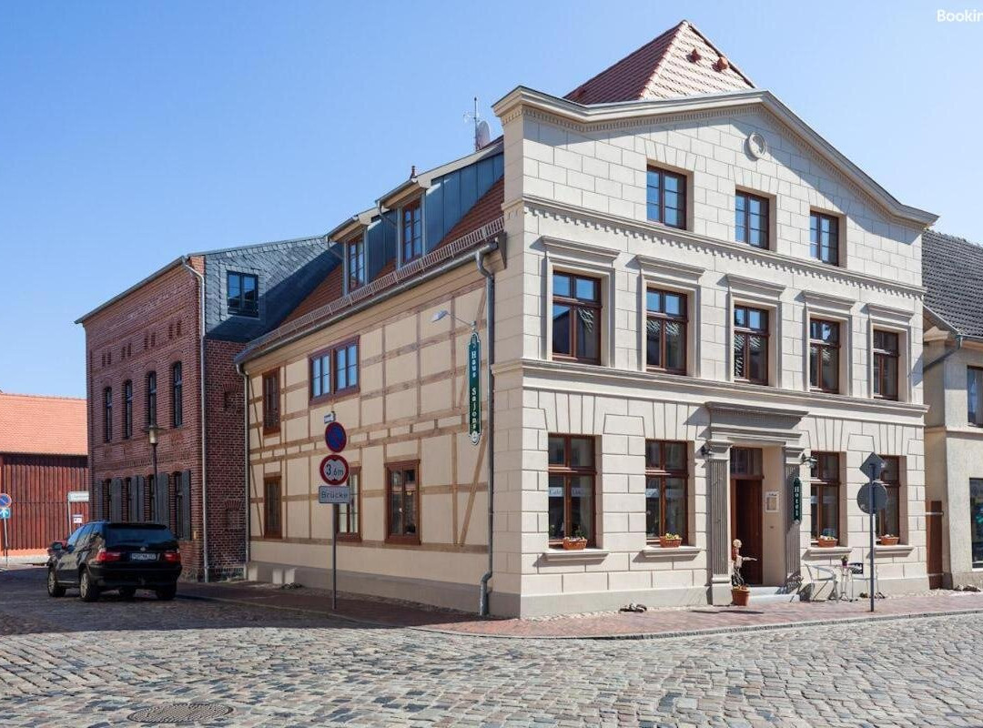 Hotel Haus Sajons主图
