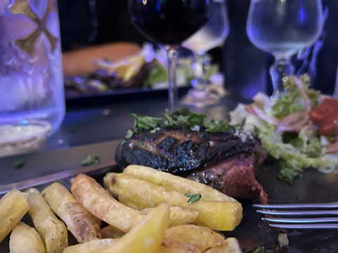 Le Garage-鲁瓦扬必去景点