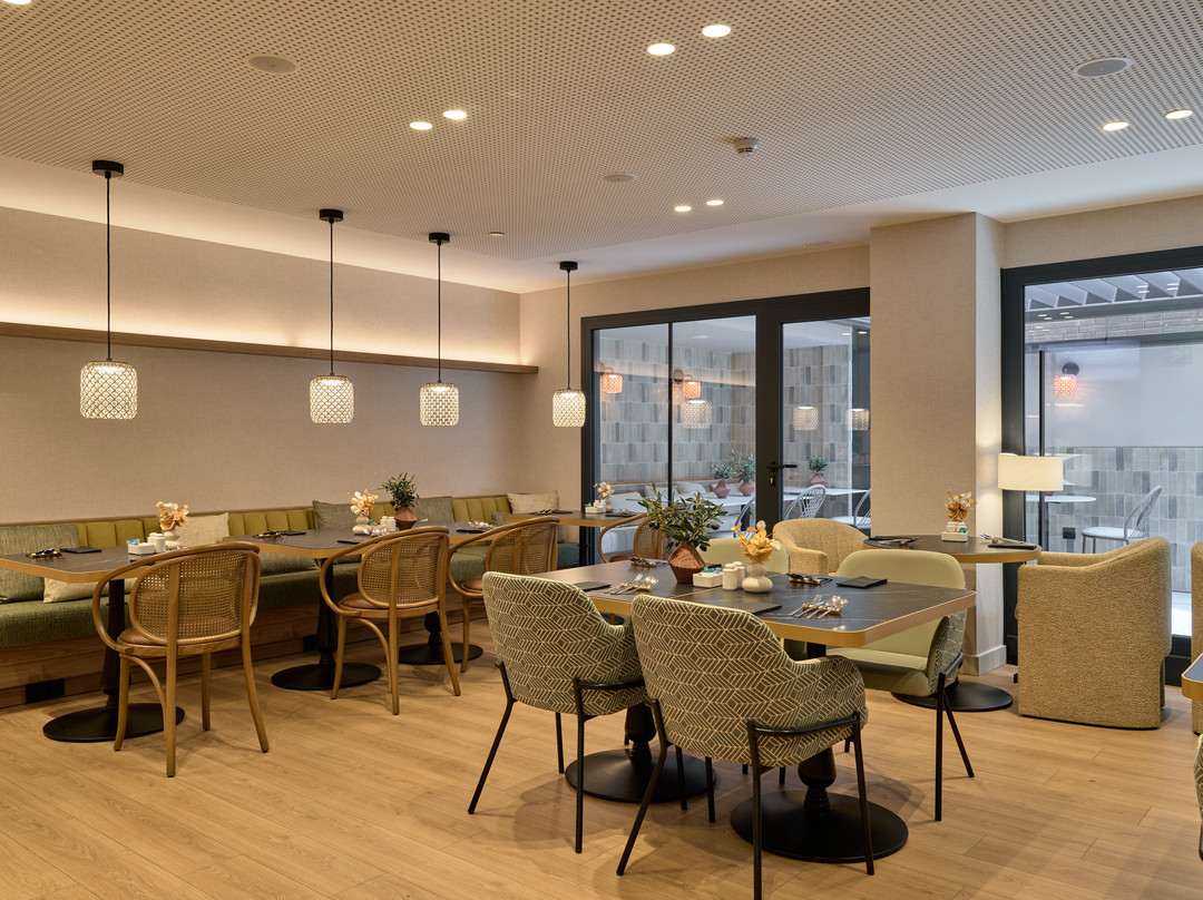 加泰罗尼亚天皇酒店主图