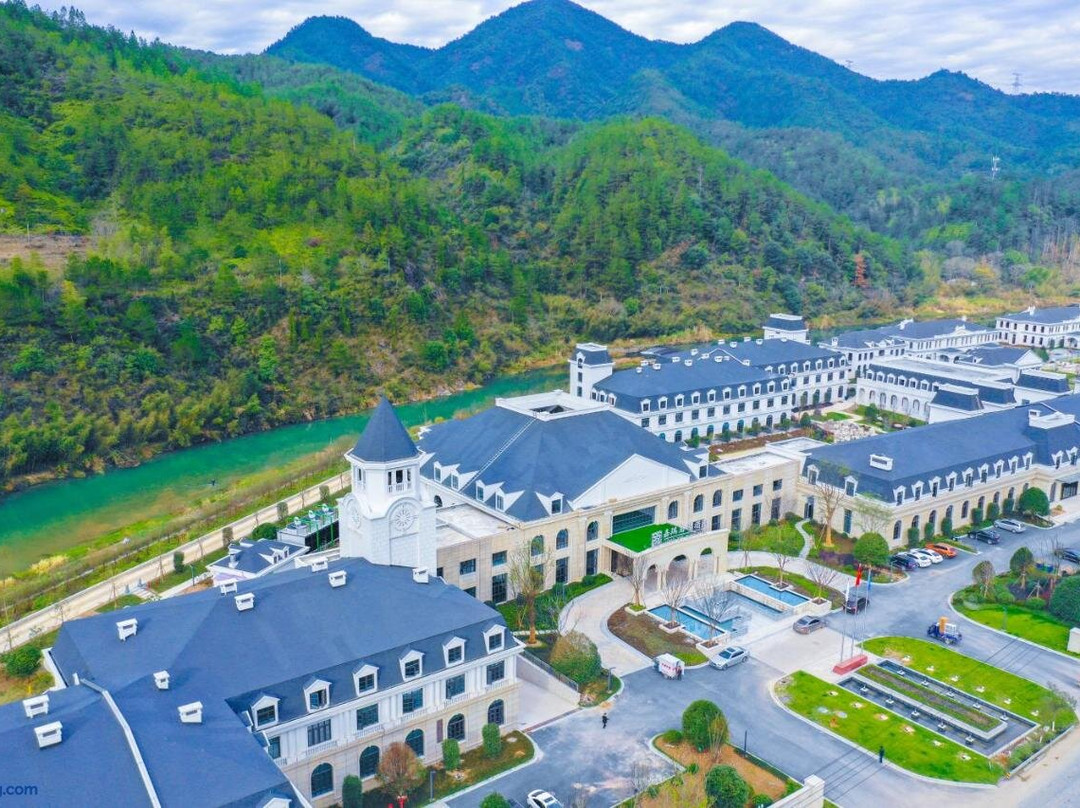 Jiarui SSAW Boutique Hotel