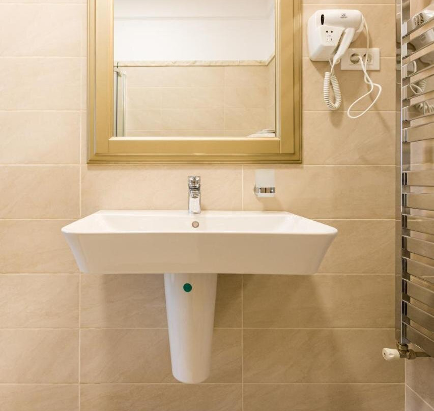 Brize Guesthouse