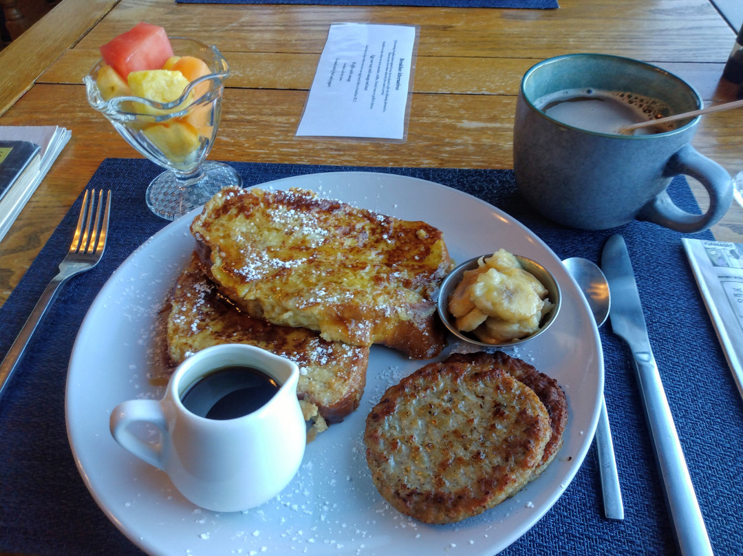 黄铜灯笼酒店主图