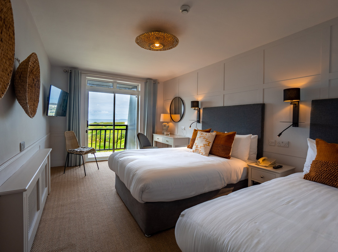 Cliff House Hotel