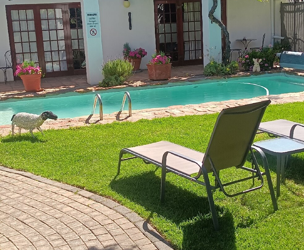 Gubas De Hoek Meet Eat Sleep主图