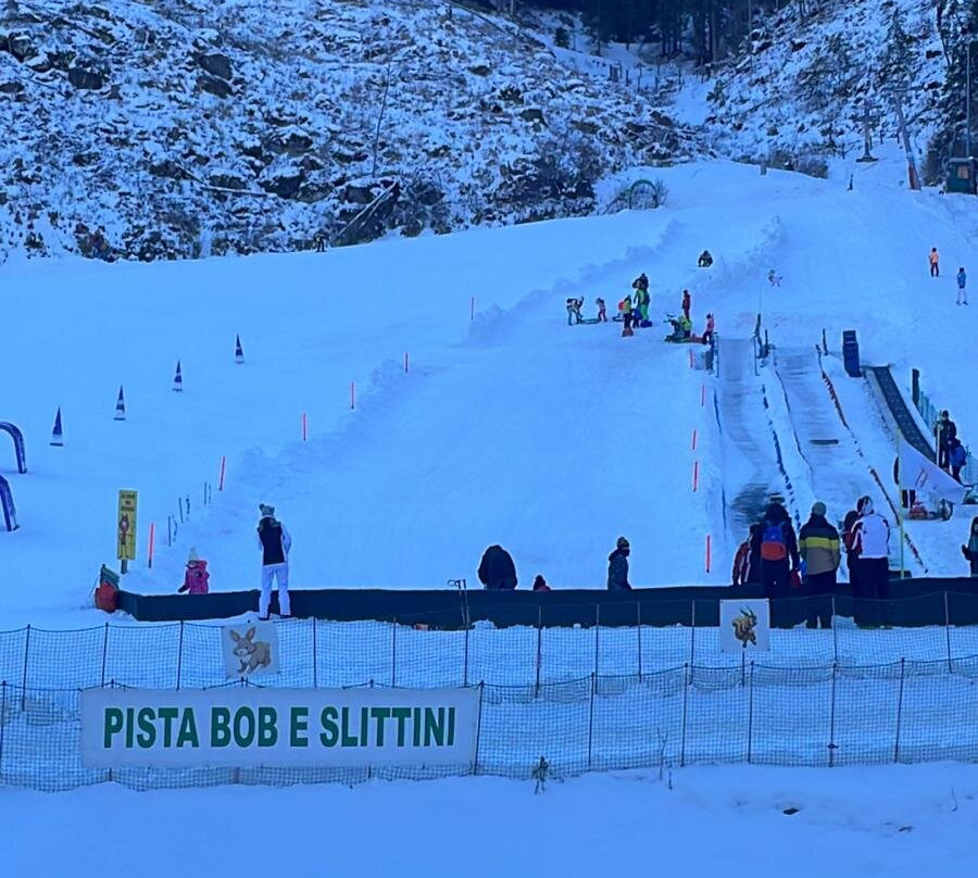 Ski and Snowboard School Canazei Marmolada景点图片