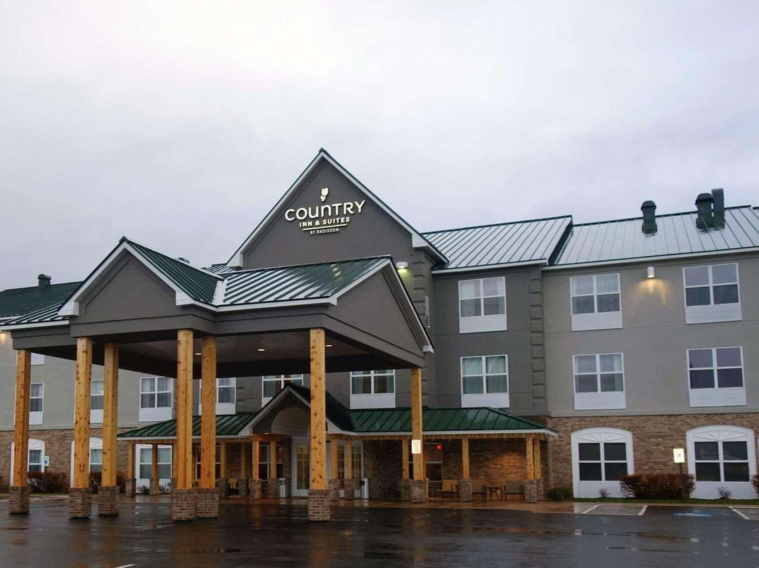 L'Anse酒店住宿-Country Inn & Suites by Radisson, Houghton, MI