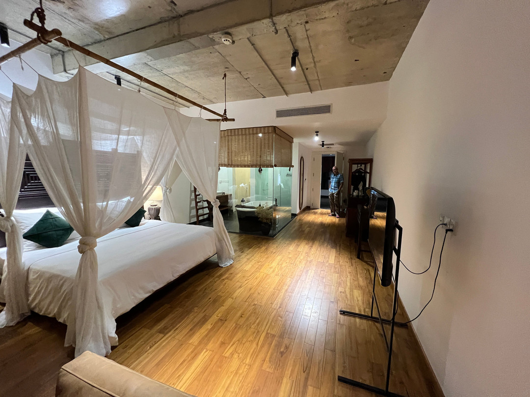 Anhill Boutique主图