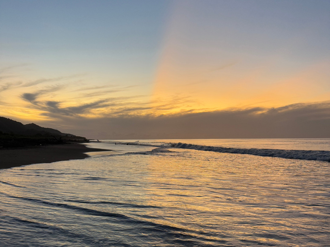 Sansara Surf & Yoga Resort主图