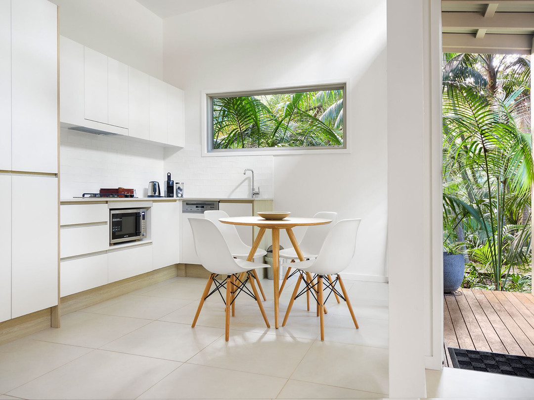 爱若吉拉度假酒店主图