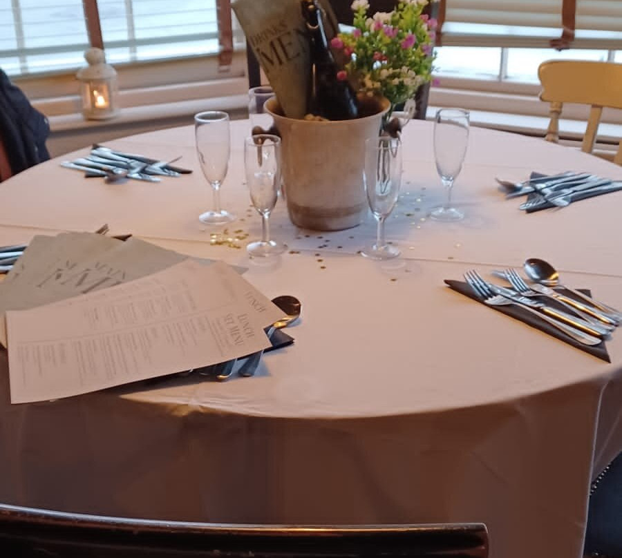 The Crewe and Harpur主图