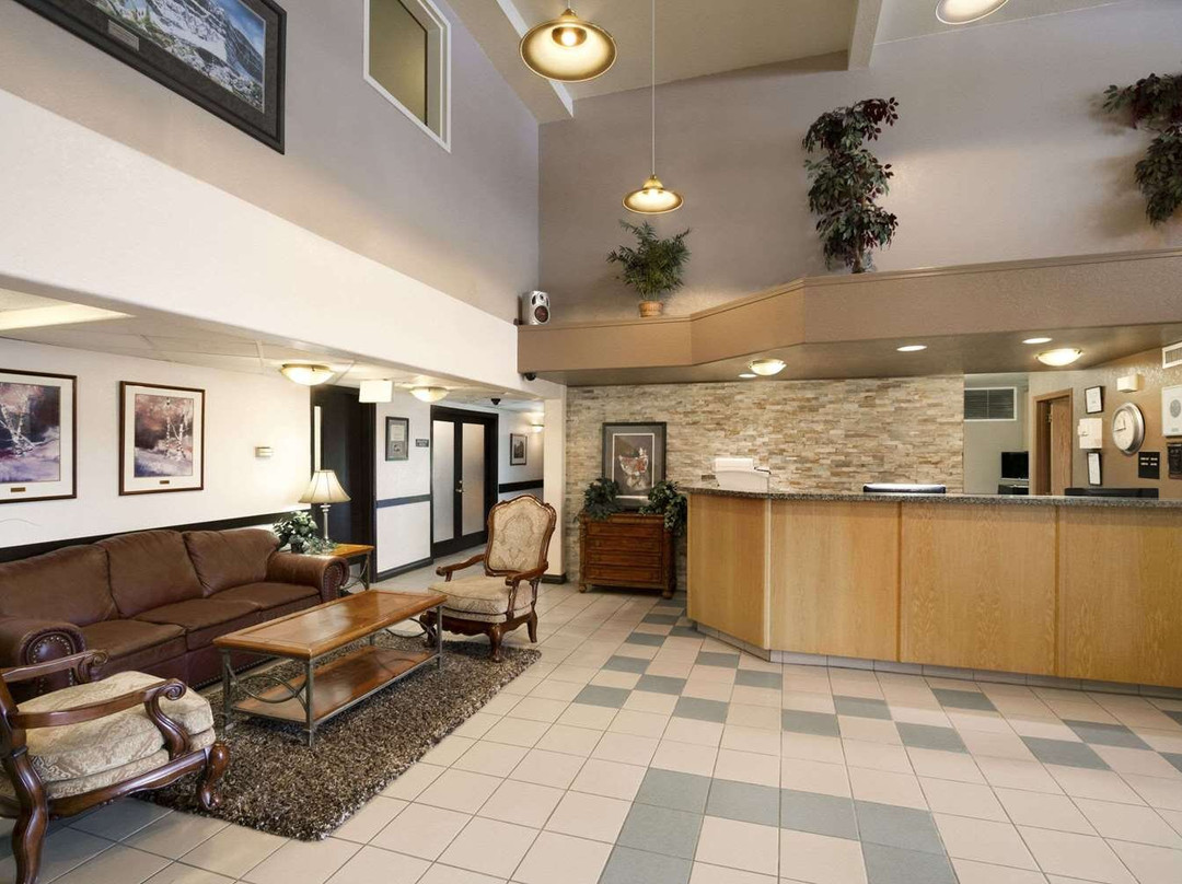 Dawson Creek酒店住宿-Super 8 by Wyndham Dawson Creek