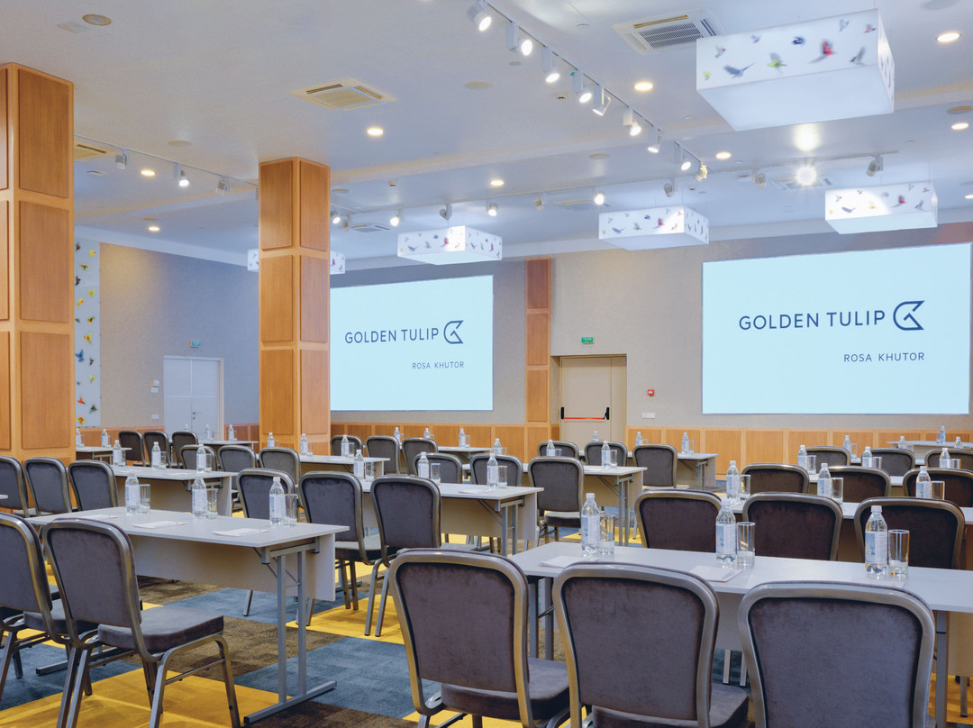 Golden Tulip  Hotel主图