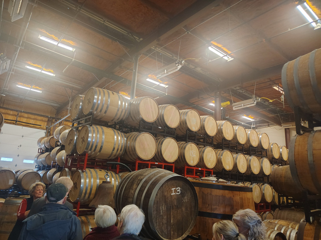 Ironroot Republic-丹尼森必去景点