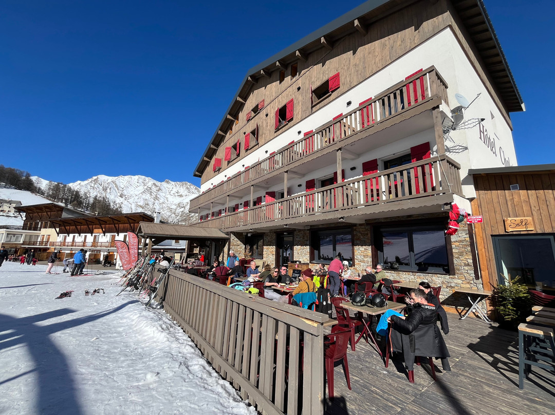 Meyronnes酒店住宿-Hôtel Chalet Sainte-Anne