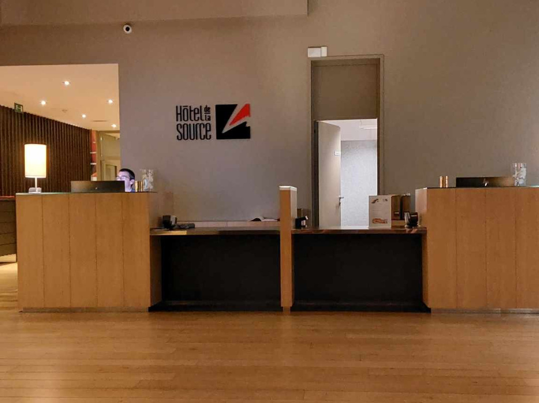 拉苏尔斯酒店主图