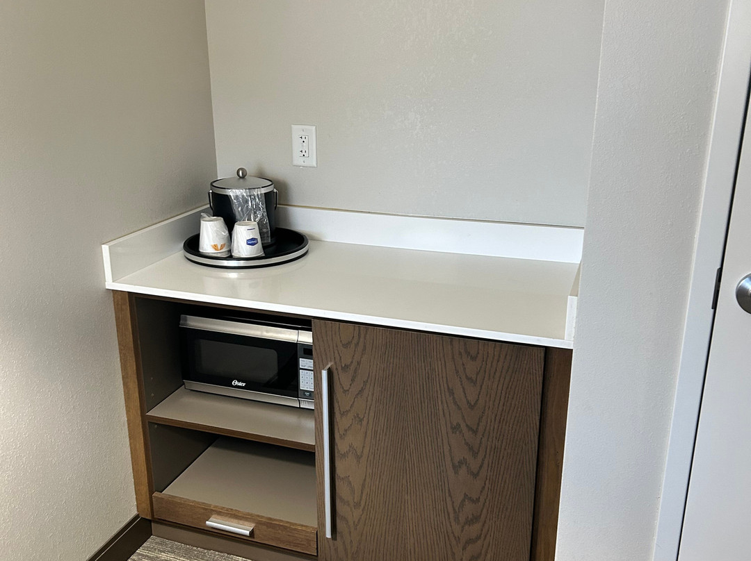 Hampton Inn Salem East-Electric Road主图