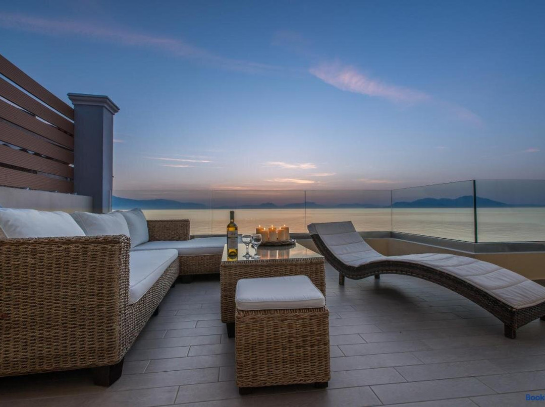 Diamante Beachfront Suites