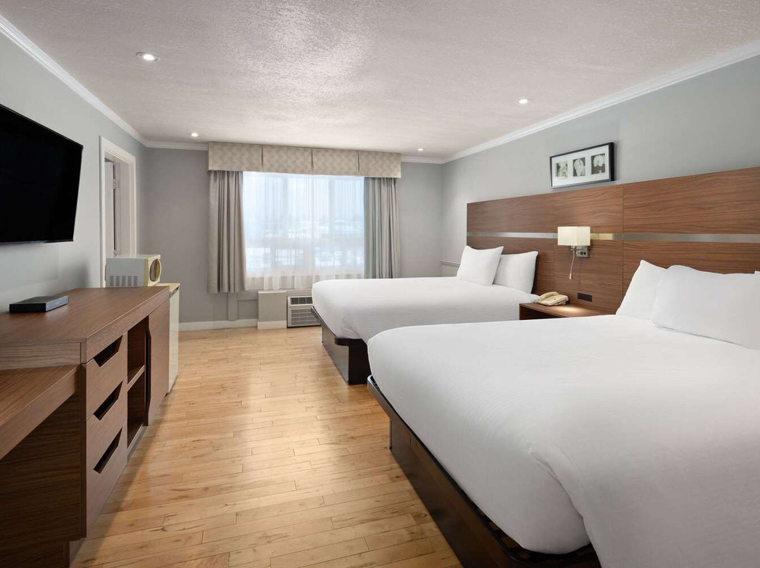 Baymont by Wyndham Edson主图