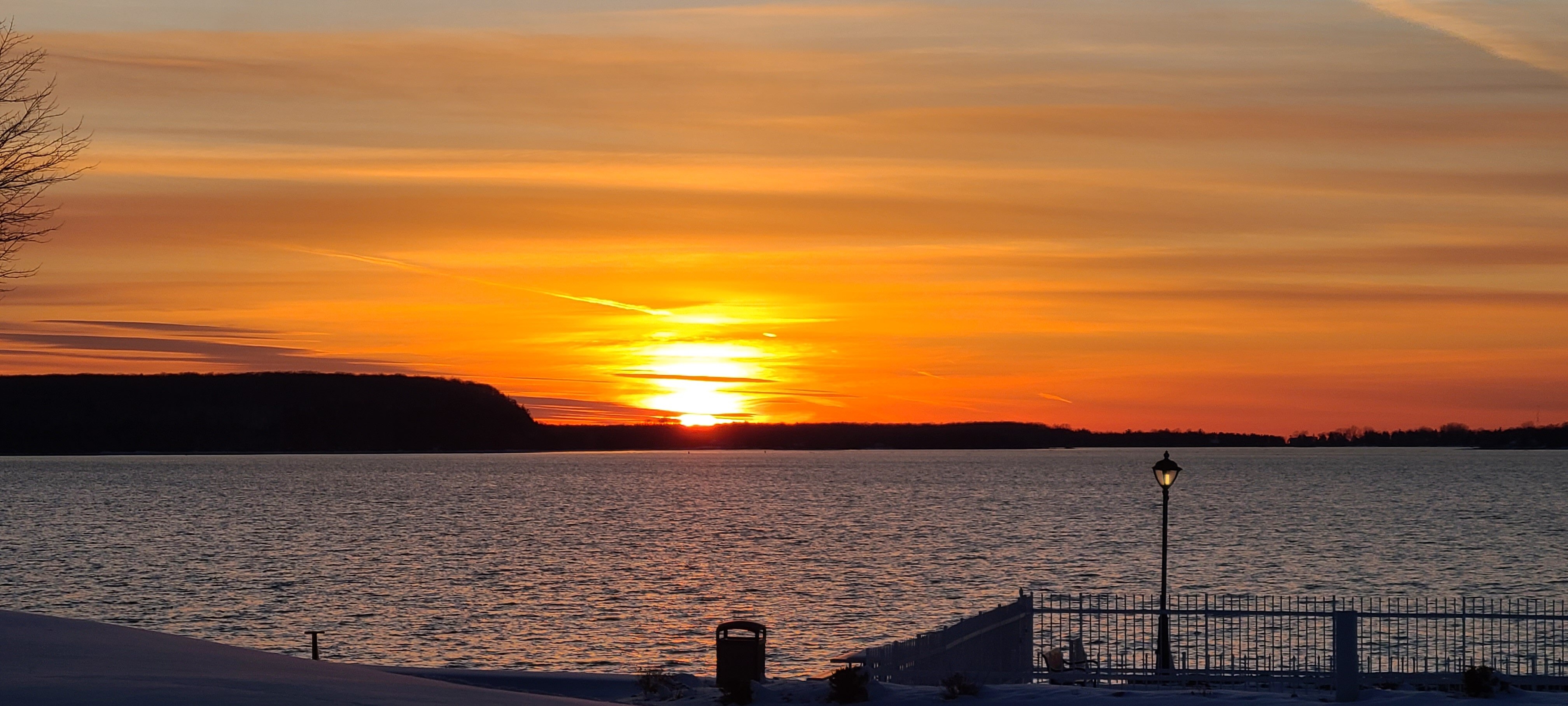 Westwood Shores Waterfront Resort-官方