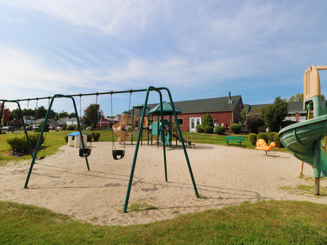 Misty Harbor Resort主图