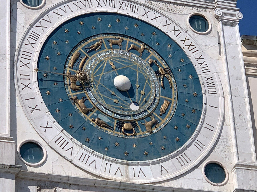 Torre dell'Orologio-帕多瓦必去景点