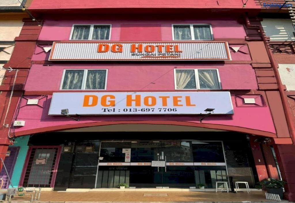 OYO 90999 DG Hotel