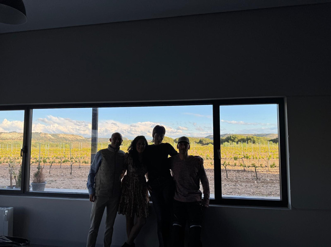 Bodega Hijos De Antonio Polo-Penafiel必去景点