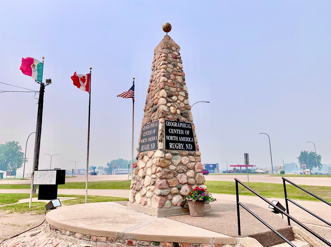 Geographical Center of North America-Rugby必去景点