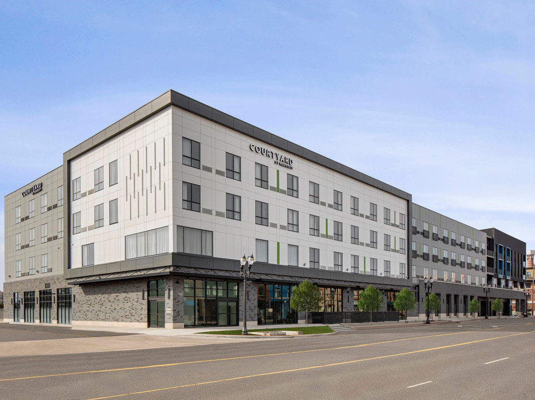 Courtyard by Marriott Lansing Downtown