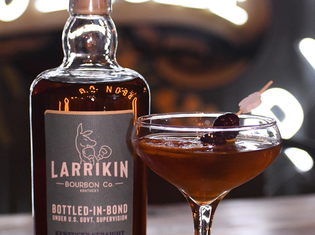 Larrikin Bourbon Company-Lawrenceburg必去景点