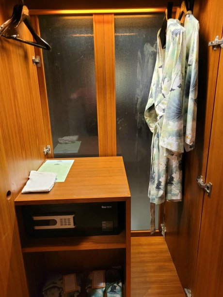 皇后奢华大酒店-客卧