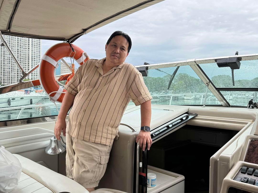 Prestige Yacht Rentals-芝加哥必去景点