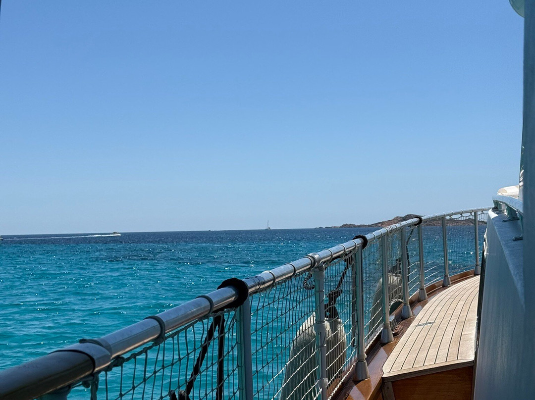 Oltremare Escursioni Golfo Aranci-Golfo Aranci必去景点