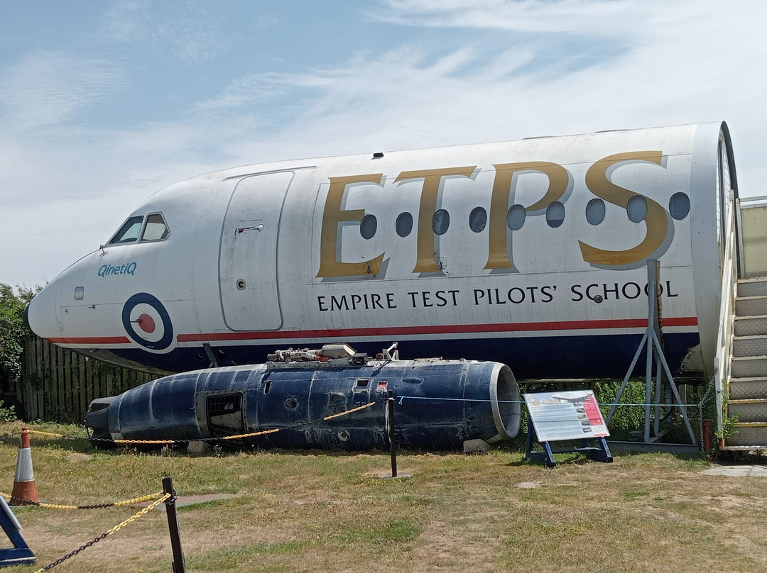 Bournemouth Aviation Museum-基督城必去景点