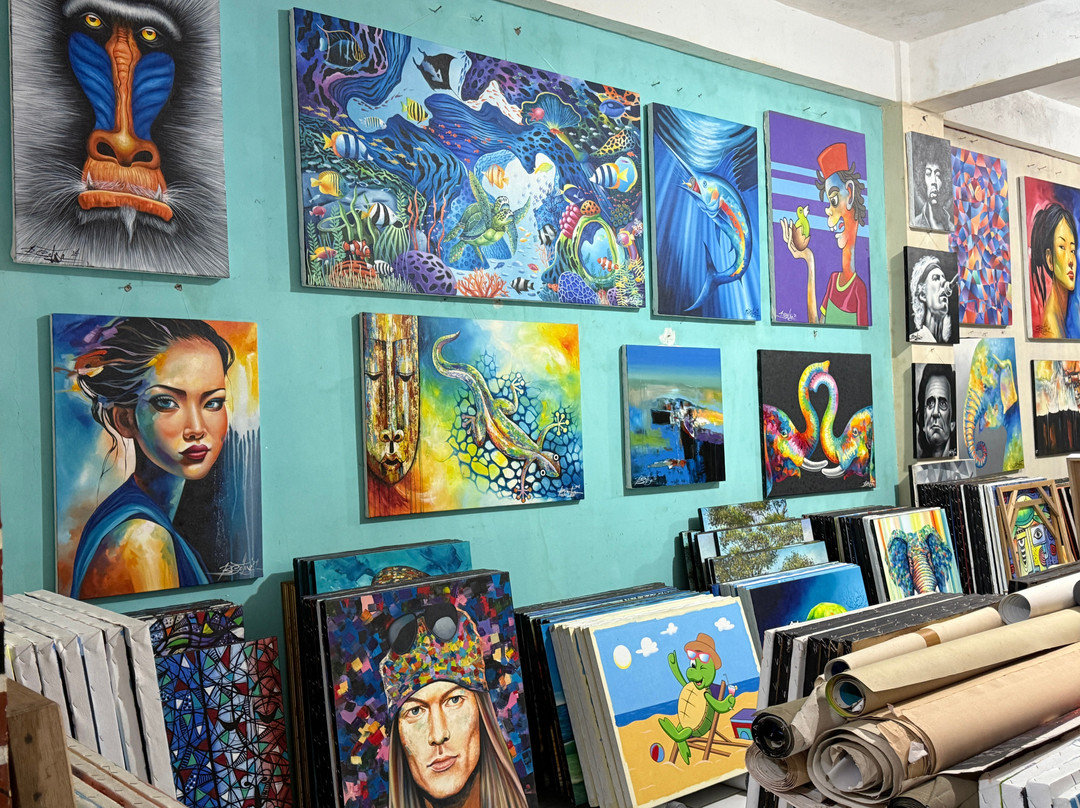 Mentez Art Gallery-Senggigi必去景点