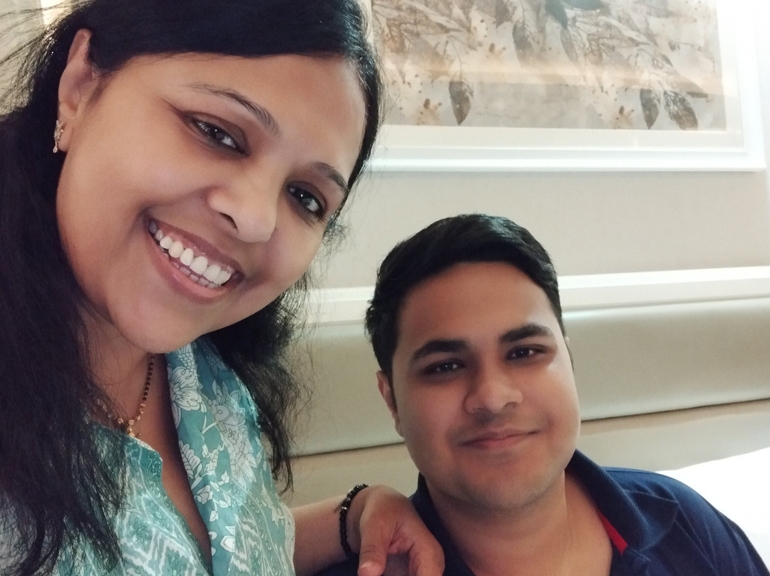 Hotel Singhania Sarovar Portico主图