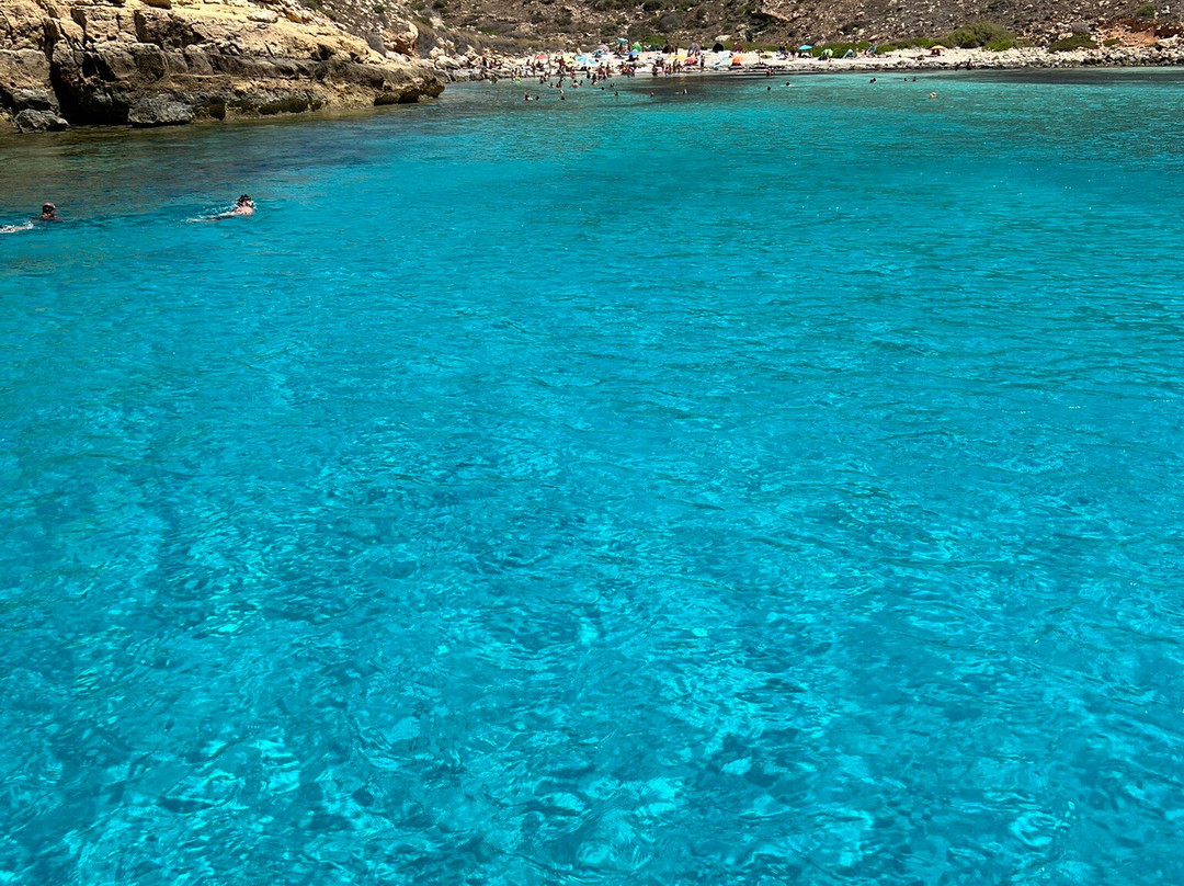 Barca Greta Simone Cardinale-兰佩杜萨必去景点