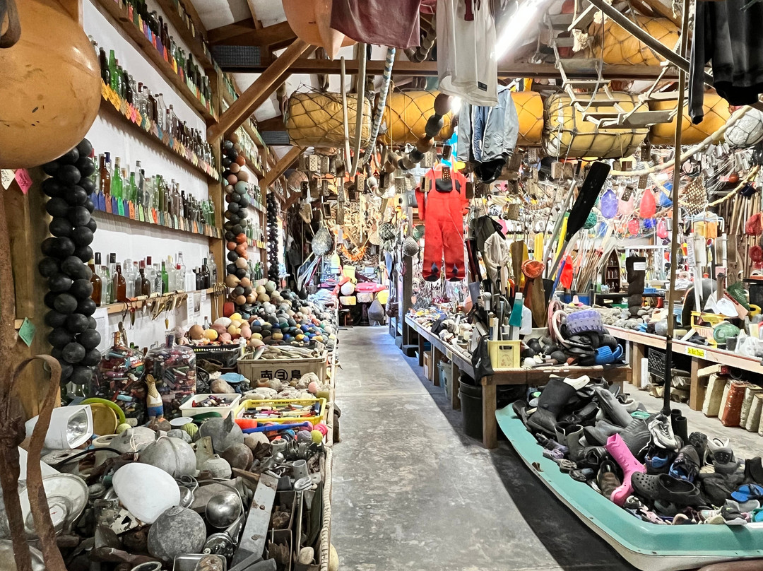 John's Beachcombing Museum-福克斯必去景点
