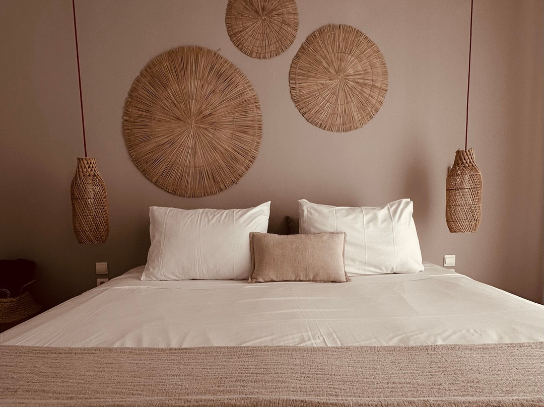 海湾套房酒店主图