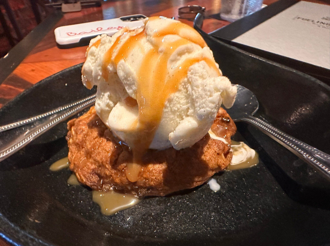 Ford's Garage Hamlin