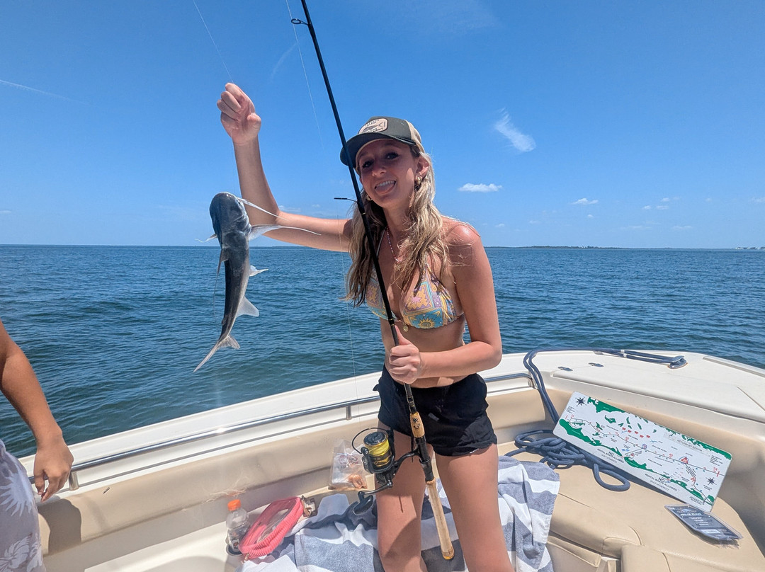 Jensen's Marina Boat Rentals-俘虏岛必去景点