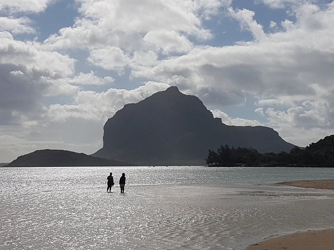 Jaun bocus Taxi Mauritius-蓝湾必去景点